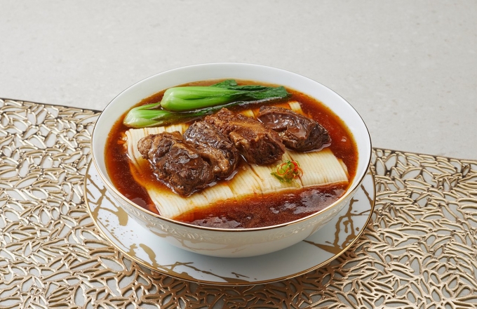 福容紅燒牛肉麵｜星級主廚監製，濃郁川味帶回家！